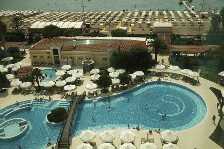 Family resort with swimming pool